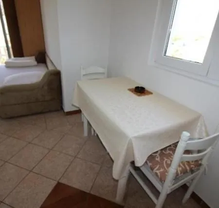 Apartamento Studio In With Terrace, Air Conditioning, Wi-fi Vir