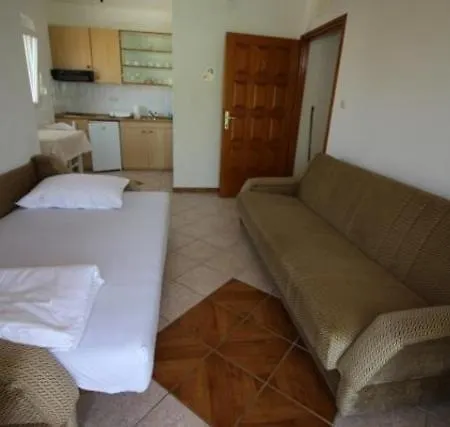 Apartamento Studio In With Terrace, Air Conditioning, Wi-fi *