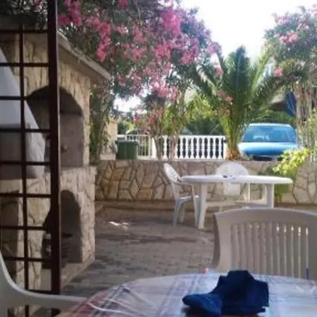 Studio In With Terrace, Air Conditioning, Wi-fi *